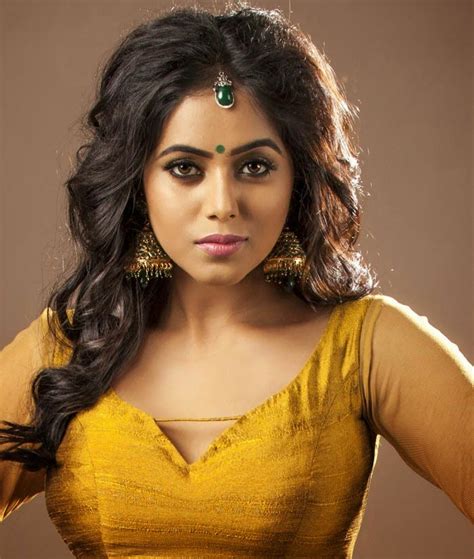 poorna hot navel foto bugil 2017