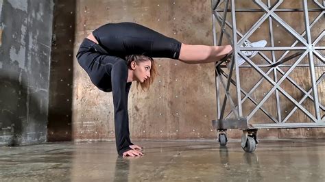 contortion workout gymnast ella stretching routines backbend training