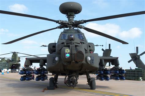 boeing ah  apache helicopter