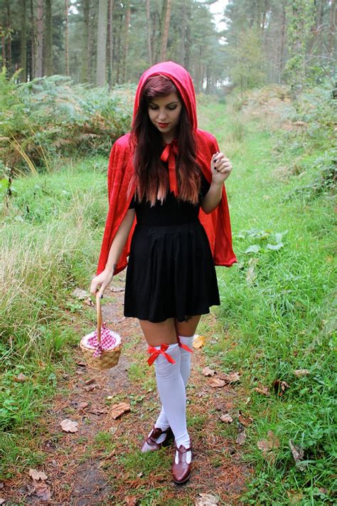 Outfit Little Red Riding Hood Sweet Monday