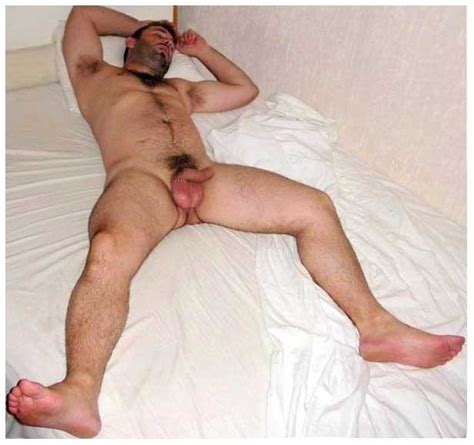 men sleeping naked 2 pornô amador instantâneos redtube