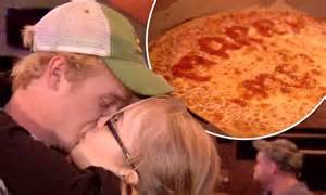 honey boo boo s sister anna receives marriage proposal on a pizza