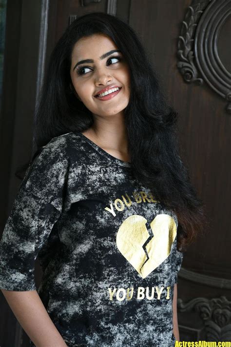 Anupama Parameswaran Photo Shoot Stills Actress Album