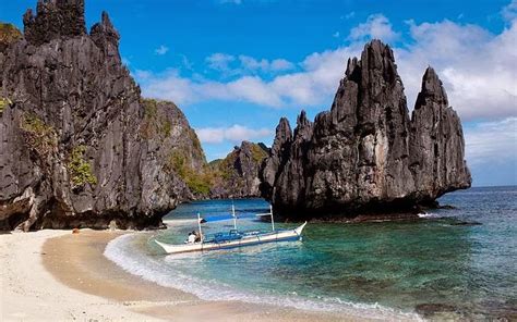philippines  top  destination    telegraph beauty  cebu