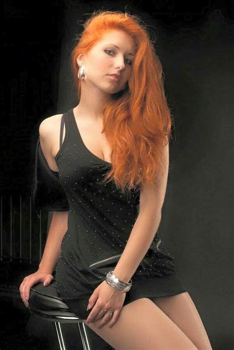 sexy redhead love her dress clothes i need pinterest redheads and clothes