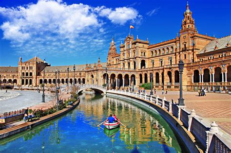 spain   budget  affordable attractions  seville