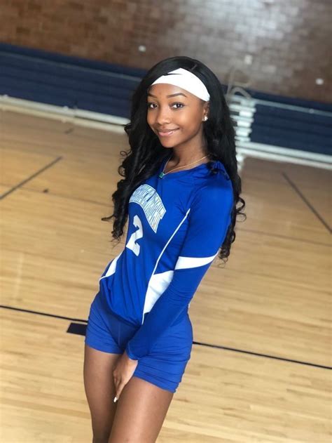 Pin By 𝙆𝙞𝙡𝙡𝘽𝙞𝙡𝙡🫧 On 𝘽𝙡𝙖𝙘𝙠 𝙛𝙚𝙢𝙖𝙡𝙚 𝙨𝙥𝙤𝙧𝙩𝙨 Cute Volleyball Outfits