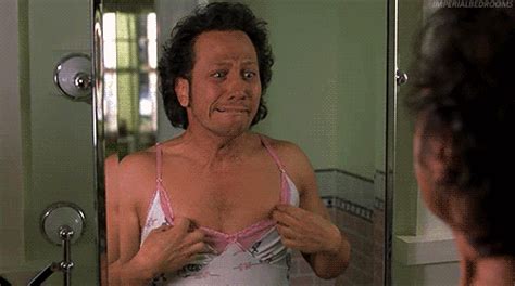 23 Struggles All Flat Chested Ladies Know To Be True