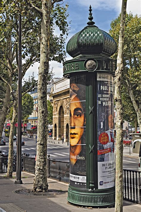 le mobilier urbain de paris temoin du xixe detours en france