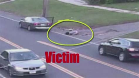 dramatic video shows girl jumping from car to escape