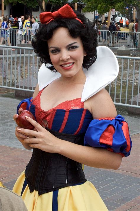 snow white snow white halloween costume disney princess halloween