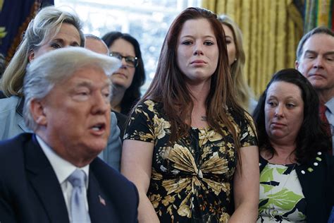trump signs bill designed to curb online sex trafficking las vegas review journal