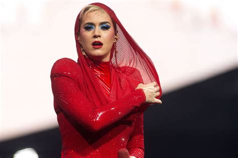 katy perry performs live at witness the tour in