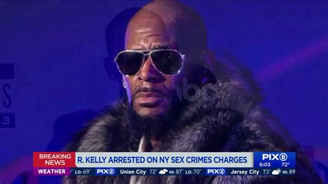 r kelly arrested in chicago on new federal sex crime charges