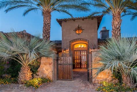 gated courtyard entrance google search house styles courtyard entrance