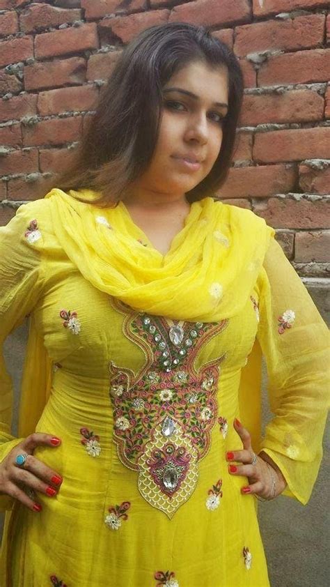 desi pakistani hot sexy women hd new photos desi girls