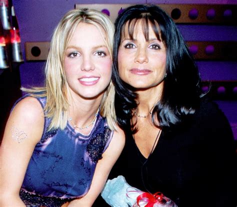 Lynne Spears Jams Out To Britney Spears Toxic Watch