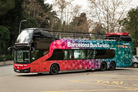 barcelona hop  hop  sightseeing bus   audio guide barcelona tours activities
