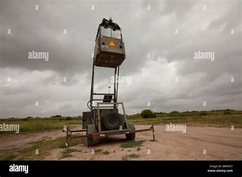 border patrol  tower  res stock photography  images alamy