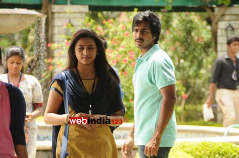 Jeeva Tamil Movie Trailer Review Stills