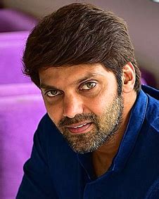 actor arya height weight age stats wiki