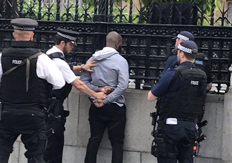 police in london near parliament arrest man with knife