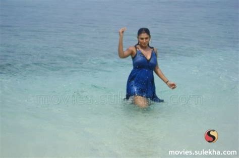 page 5 of malavika tamil actress stills