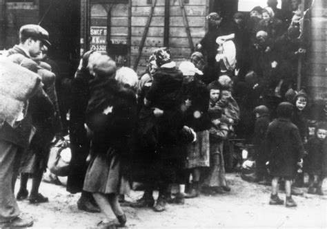 ‘no Room For Indifference’ Leaders Issue Warning At Holocaust