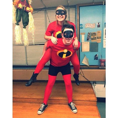 Mr And Mrs Incredible From The Incredibles Disney Couple Costumes