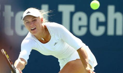Wta Connecticut Open Four Time Winner Caroline Wozniacki Ousted At New
