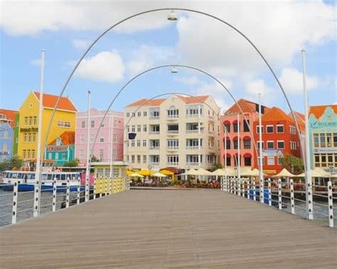 vliegtijd curacao hoe lang  het vliegen naar curacao