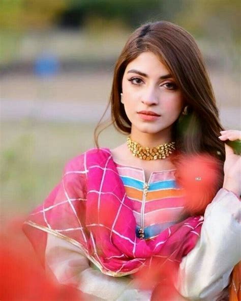 pin by fb on pakistani actress in 2020 stylish girl