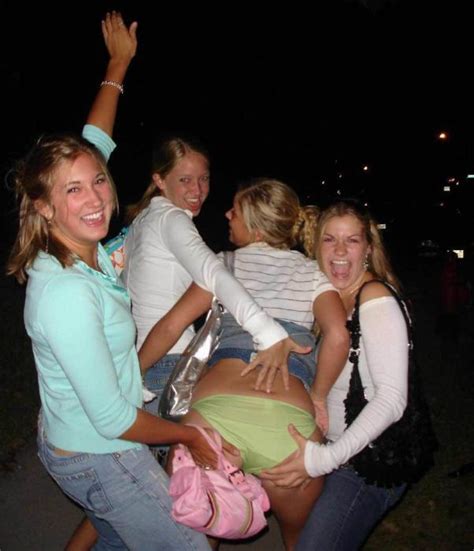 Drunk Girls Getting Pantsed 70 Pics