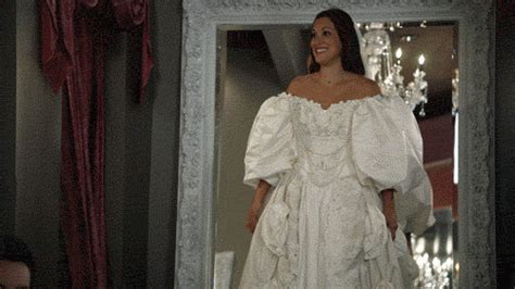escolhendo o vestido ideal 7 estágios de uma noiva 👰