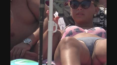 pussy slips from bikini voyeur videos