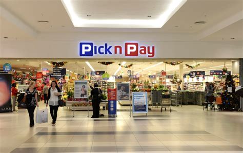 top  biggest retailers  south africa