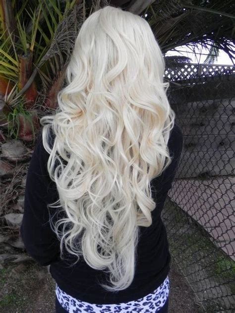 Long White Blonde Curly Hair Coiffure Pinterest