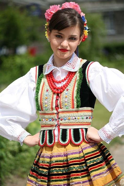 Traditional Polish Traditional Fashion Traditional Dresses Ukraine
