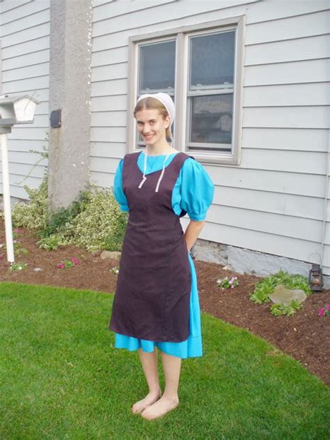 Pin By Peggy Middeke Donathan On Amish Life And Living Amish Dress