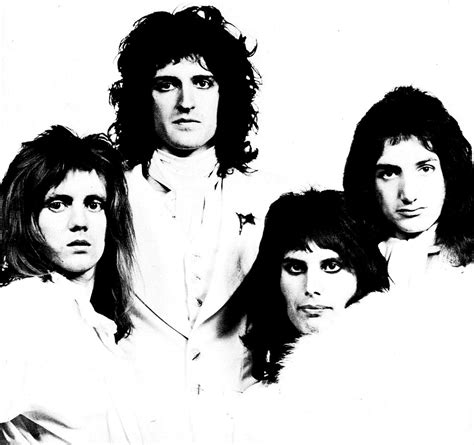 cover  queen album queen albums queen  queen band