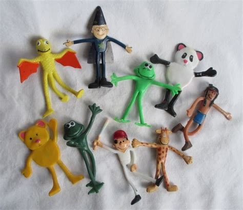 bendable figures group   vintage party favors  hobbithouse