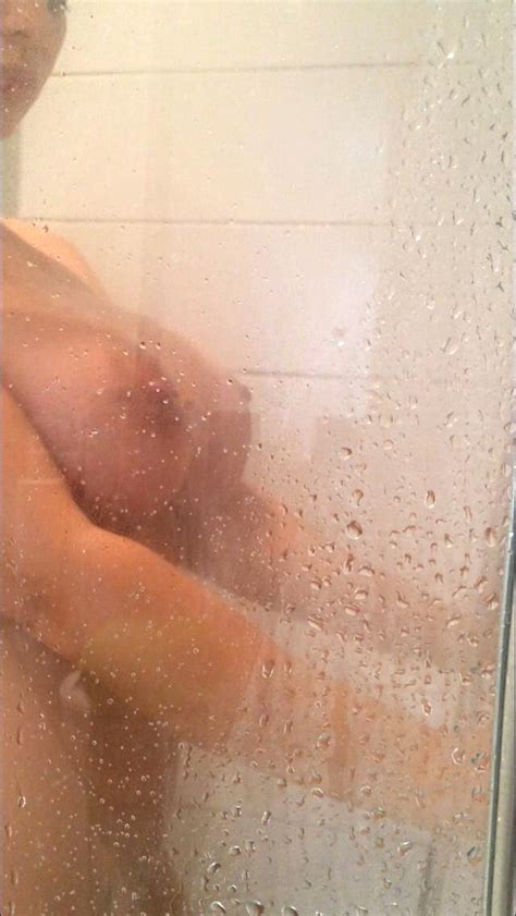 New Leak Holly Peers Nude Leaked Private Photos — Huge