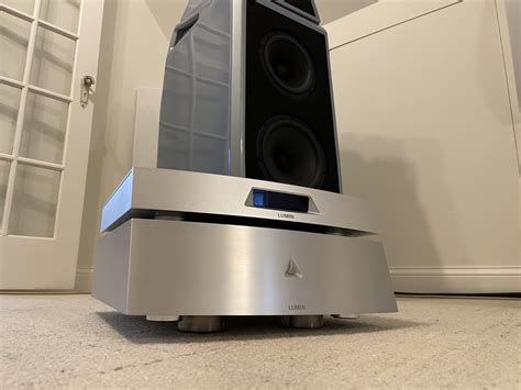lumin  network player  lumin amp review reviews audiophile style