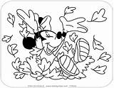 Minnie Fall Coloring Pages Mouse Winter Disneyclips Pile Jumping Leaves sketch template