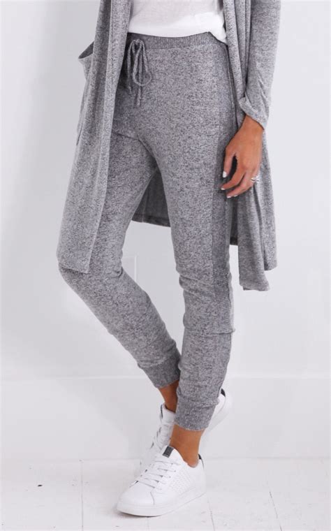 brushed grey joggers grey joggers outfits  grey cardigan outfits  leggings