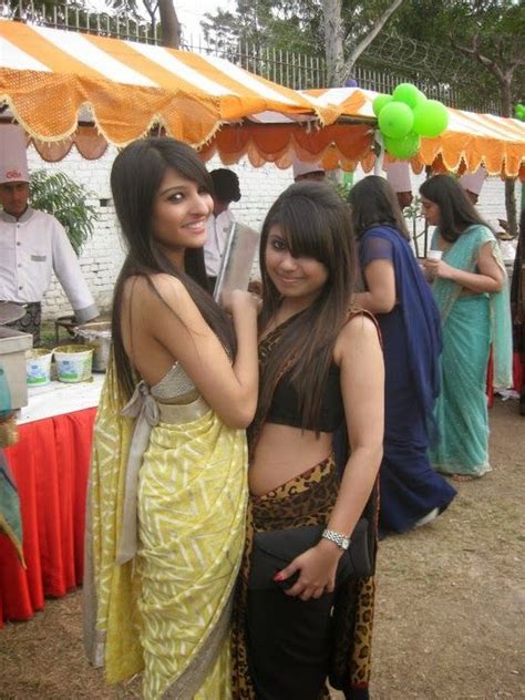 Local Indian College Girls In Saree Hot Styles Photos