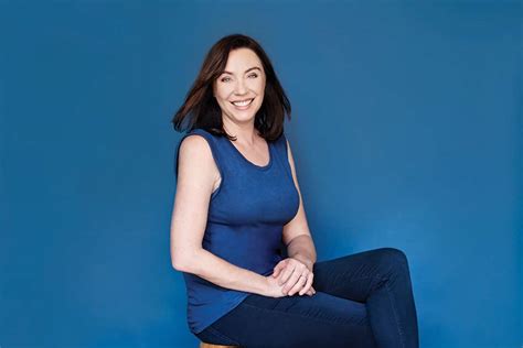 Stephanie Courtney Biography Facts And Life Story Internewscast