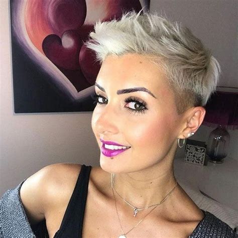 86 cute short pixie haircuts in 2020 with images blonde pixie