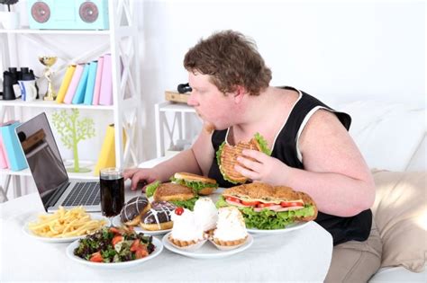 eating junk food     lose  appetite  healthier food