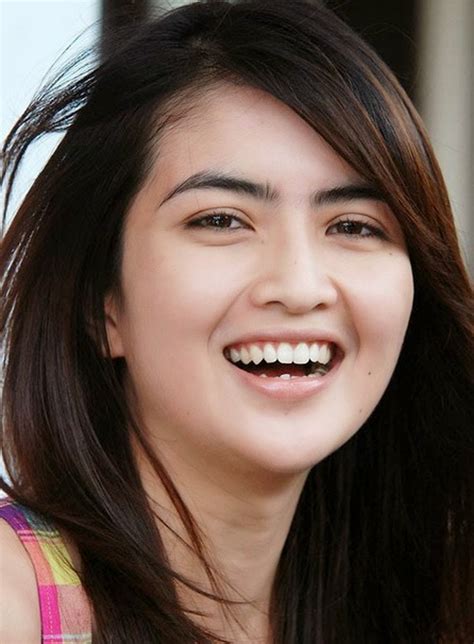 10 Artis Indonesia Paling Cantik Di Era Tahun 2014 San Ilmuane New